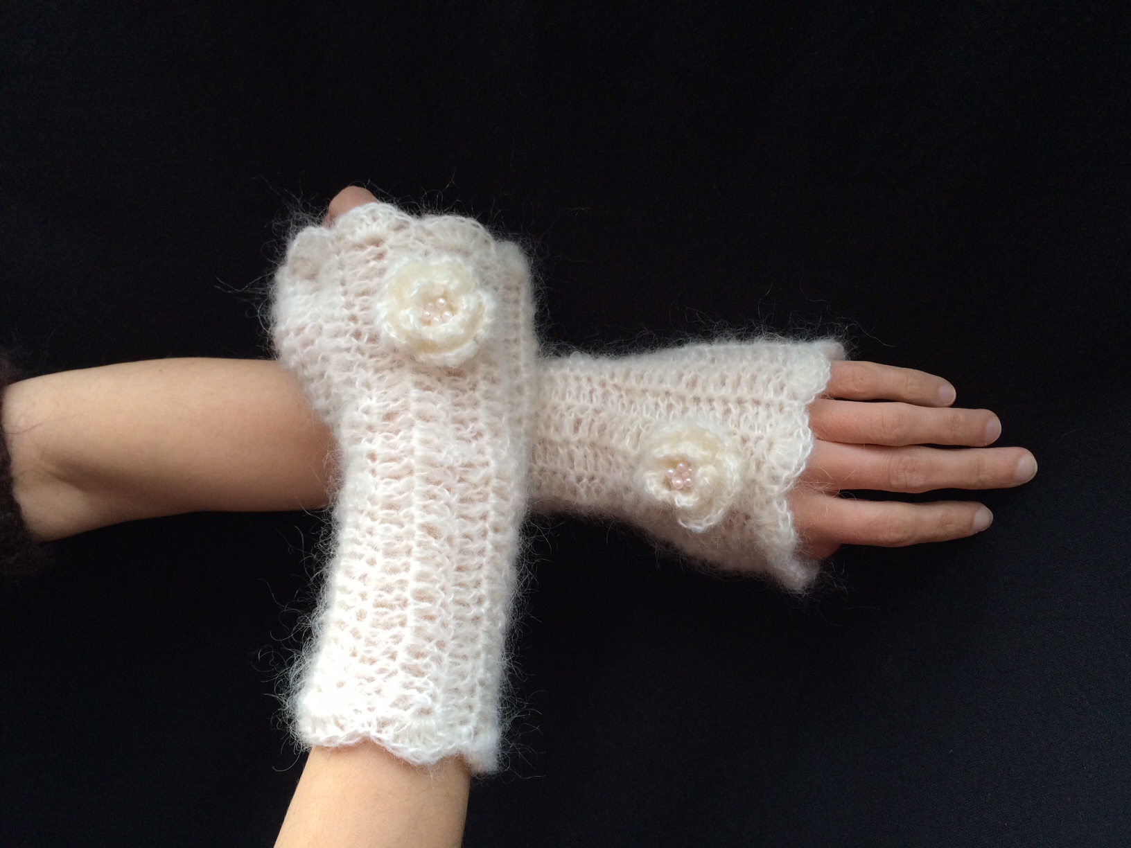 white mohair gloves 2